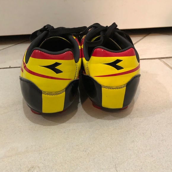 Diadora soccer/football cleats Stadio men’s size 9 - Picture 6 of 7